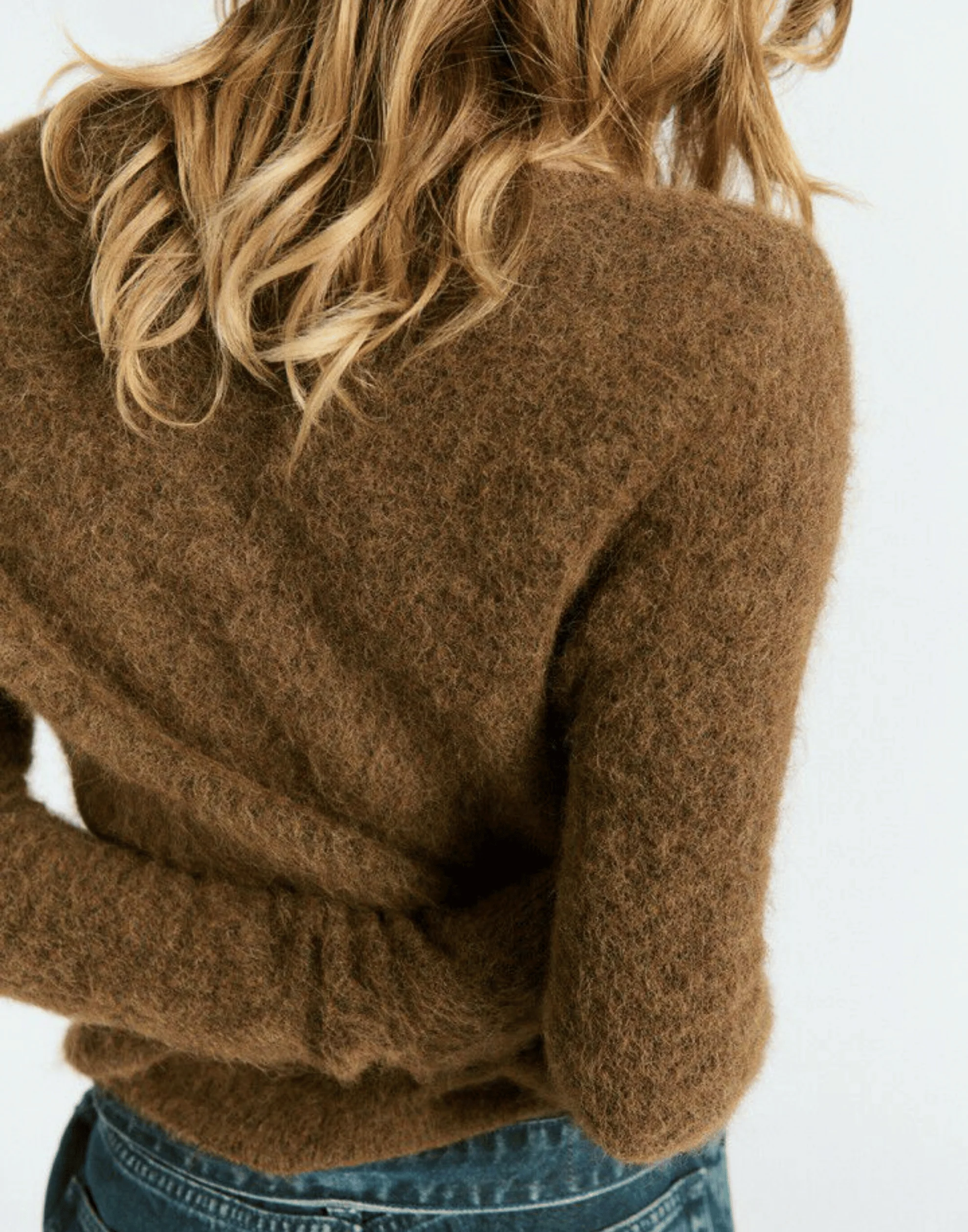 Chestnut Alpaca Blend Nenybay Pullover - Image 5
