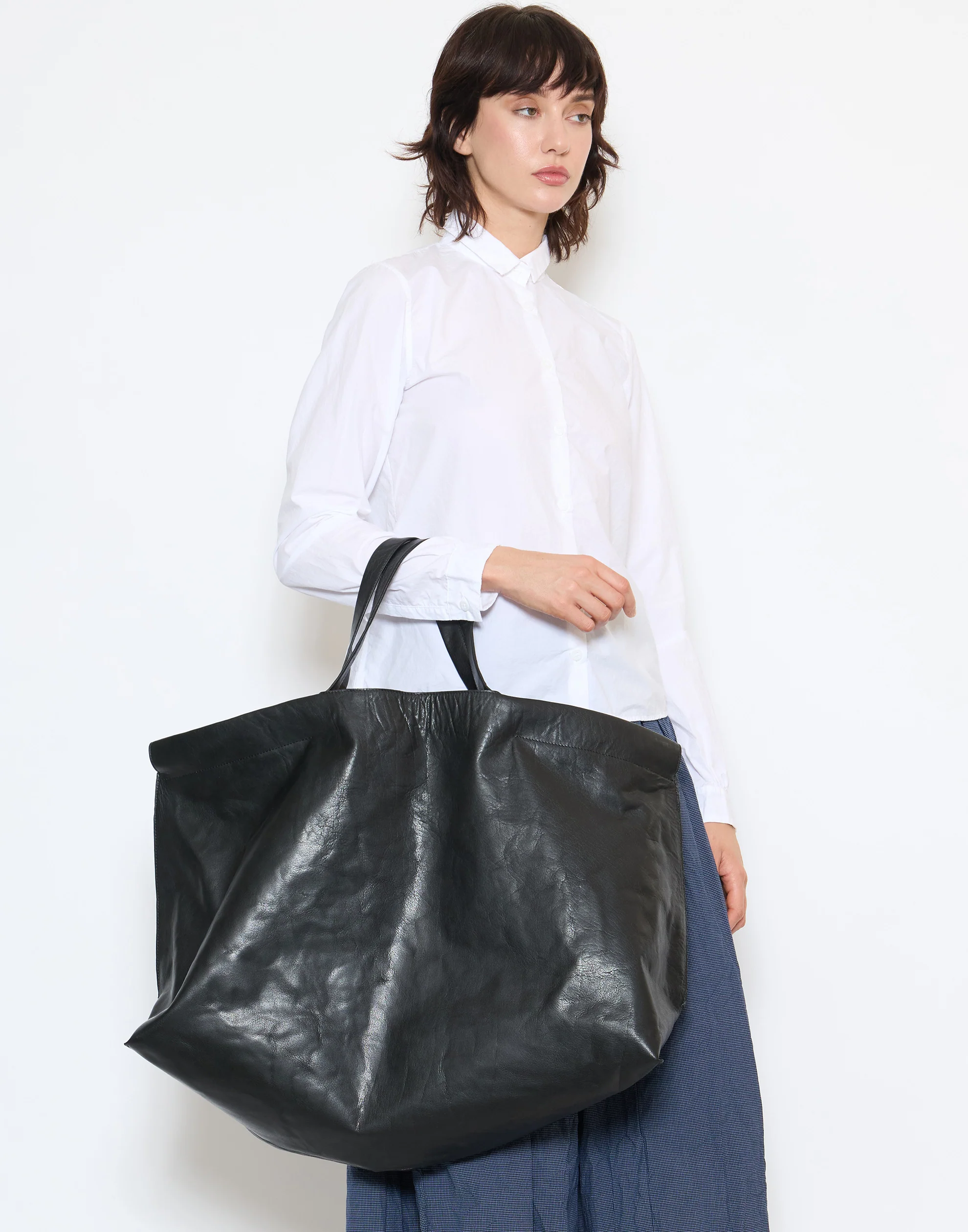 Black Leather Extra Large Shopper Bag - Image 3