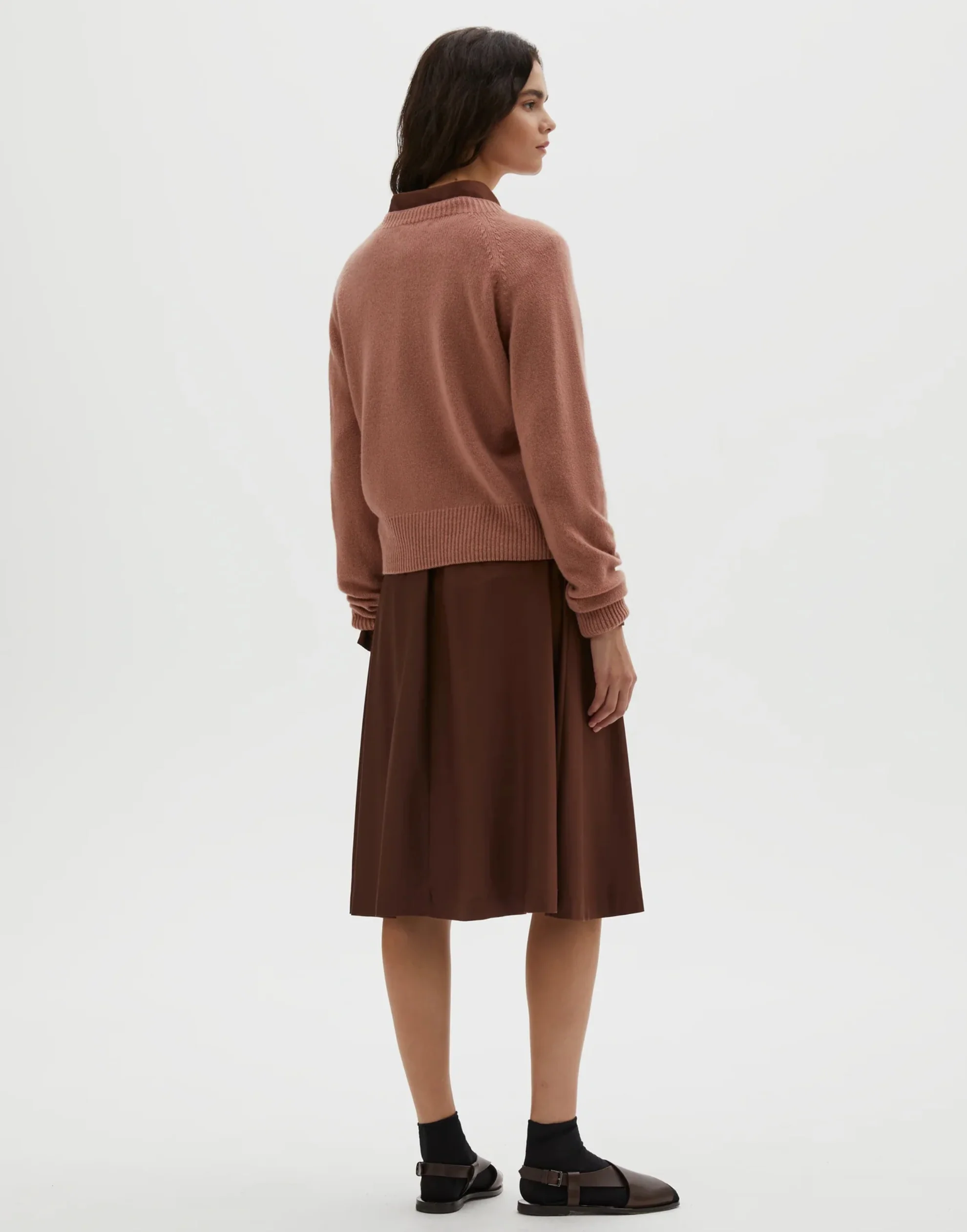 Rose Cashmere & Wool Classic Crew Pullover - Image 4