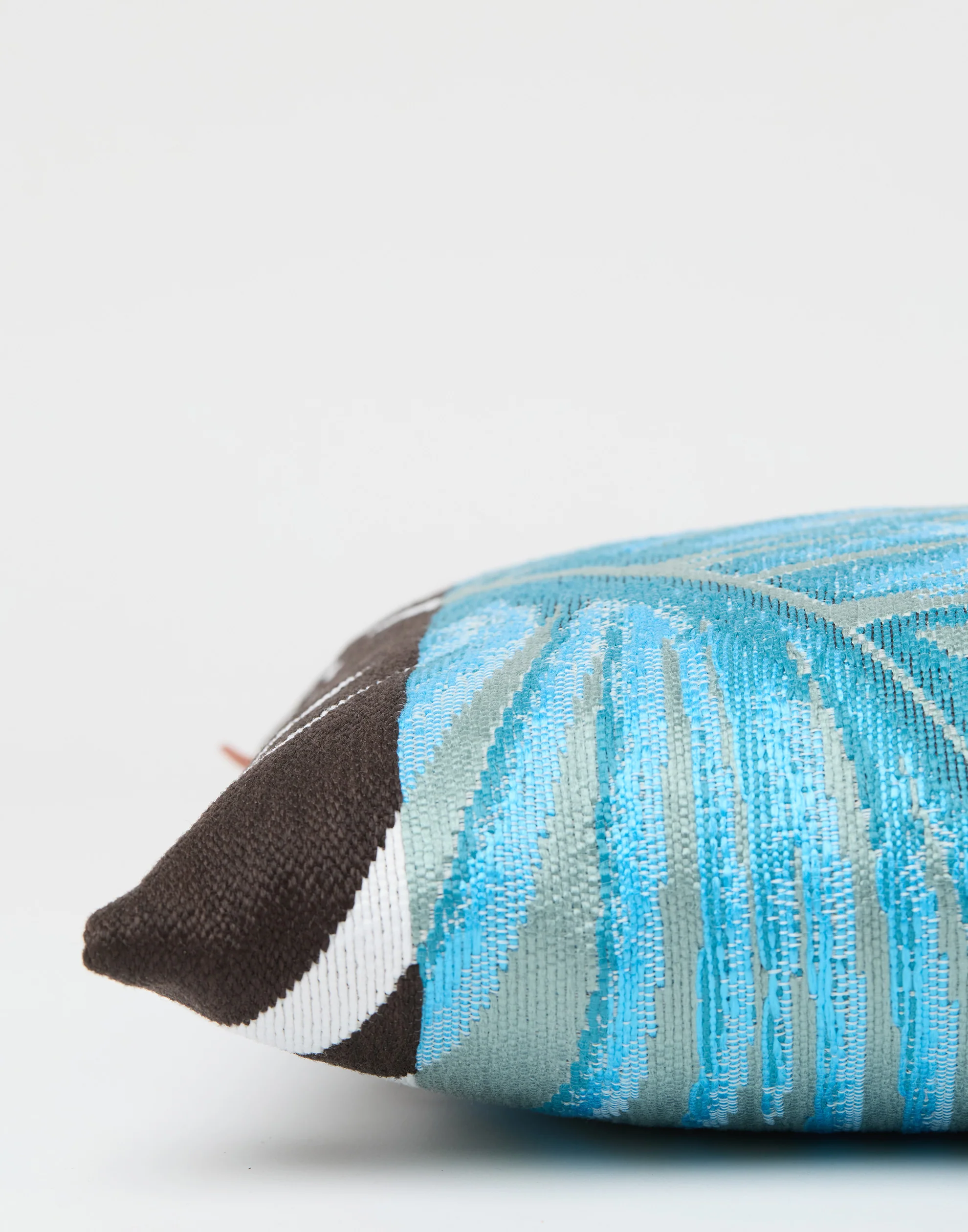 Bali 221 Outdoor Cushion 30cm x 60cm - Image 3
