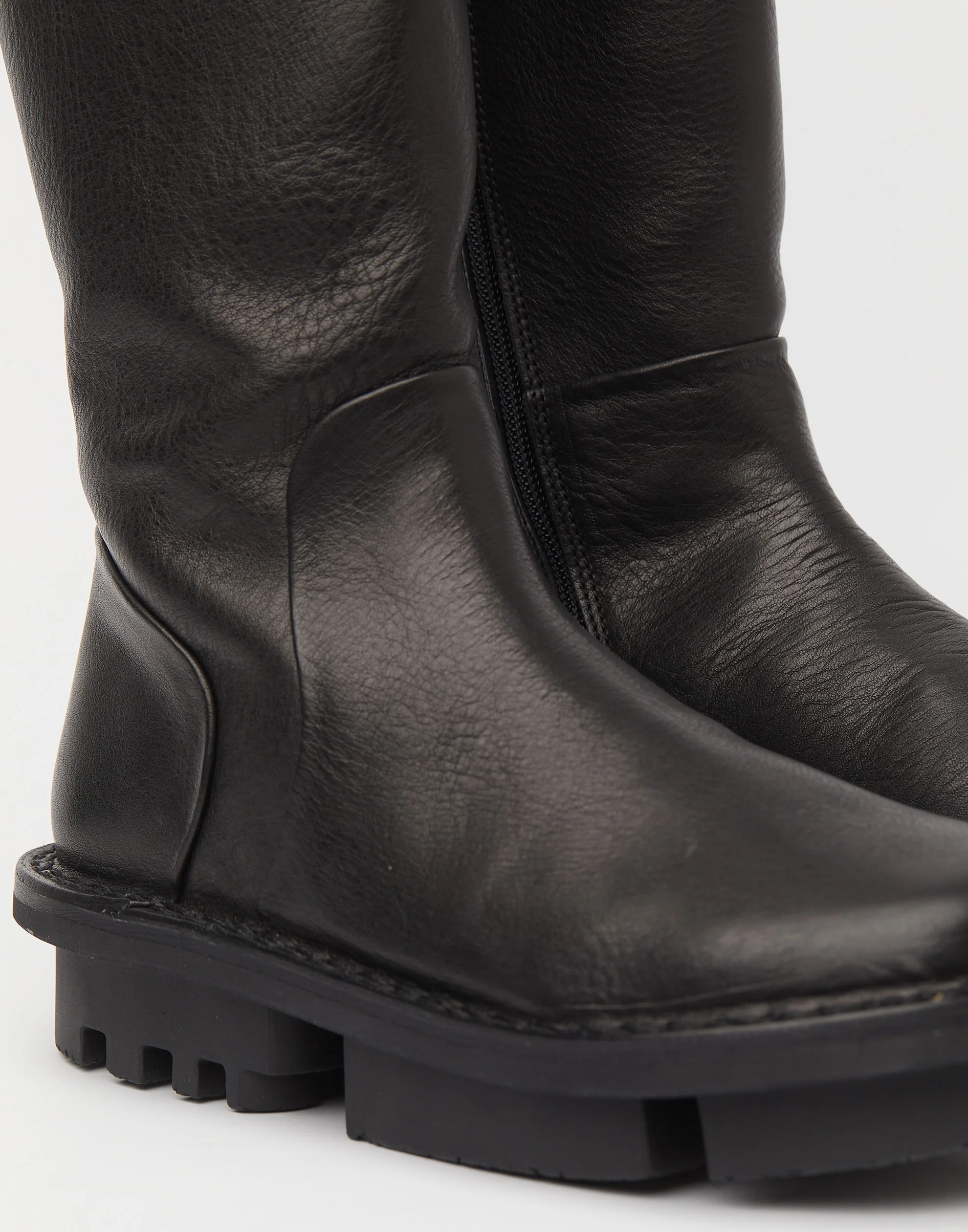 Black Leather Mid Height Sanft Boots - Image 4