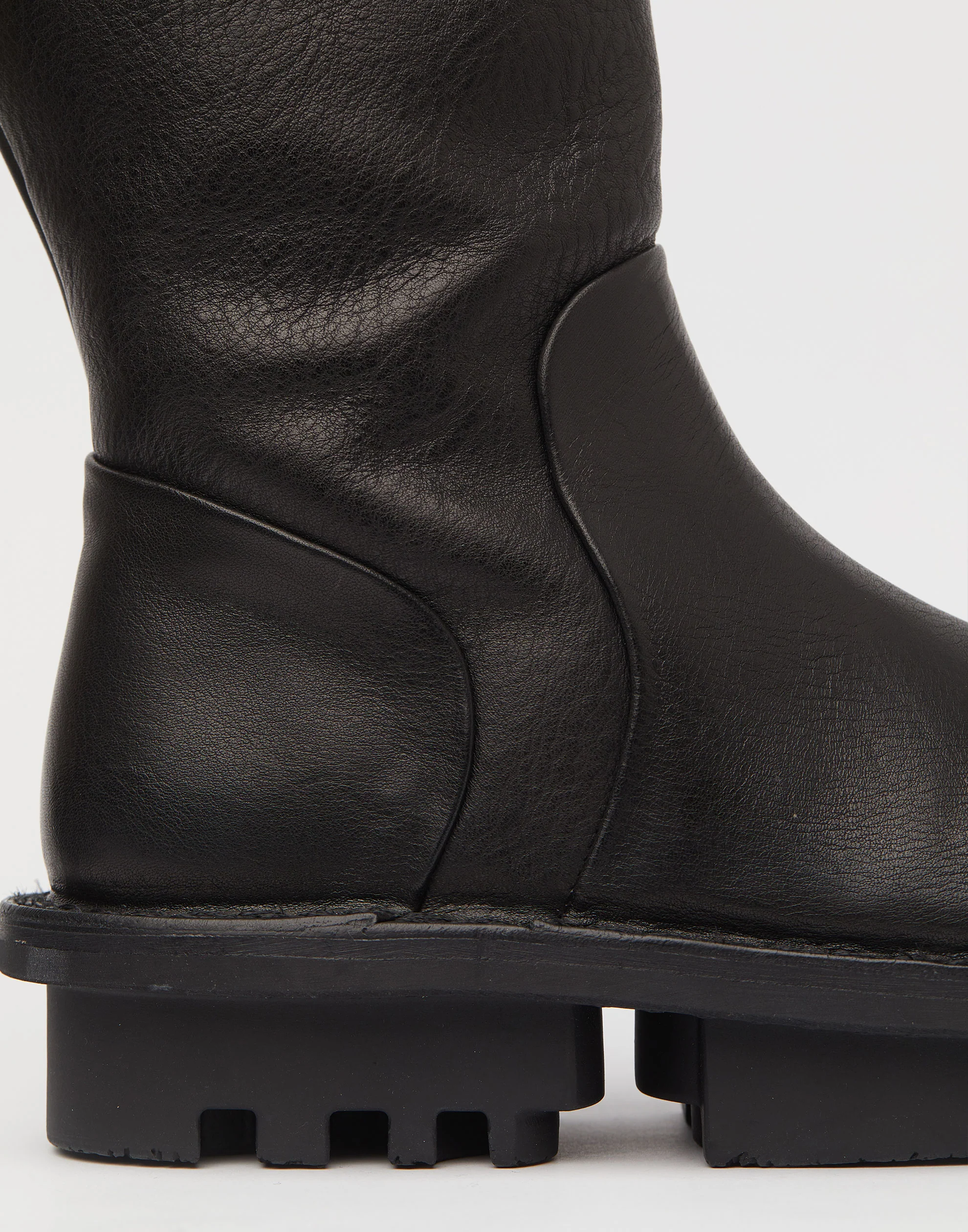 Black Leather Mid Height Sanft Boots - Image 5