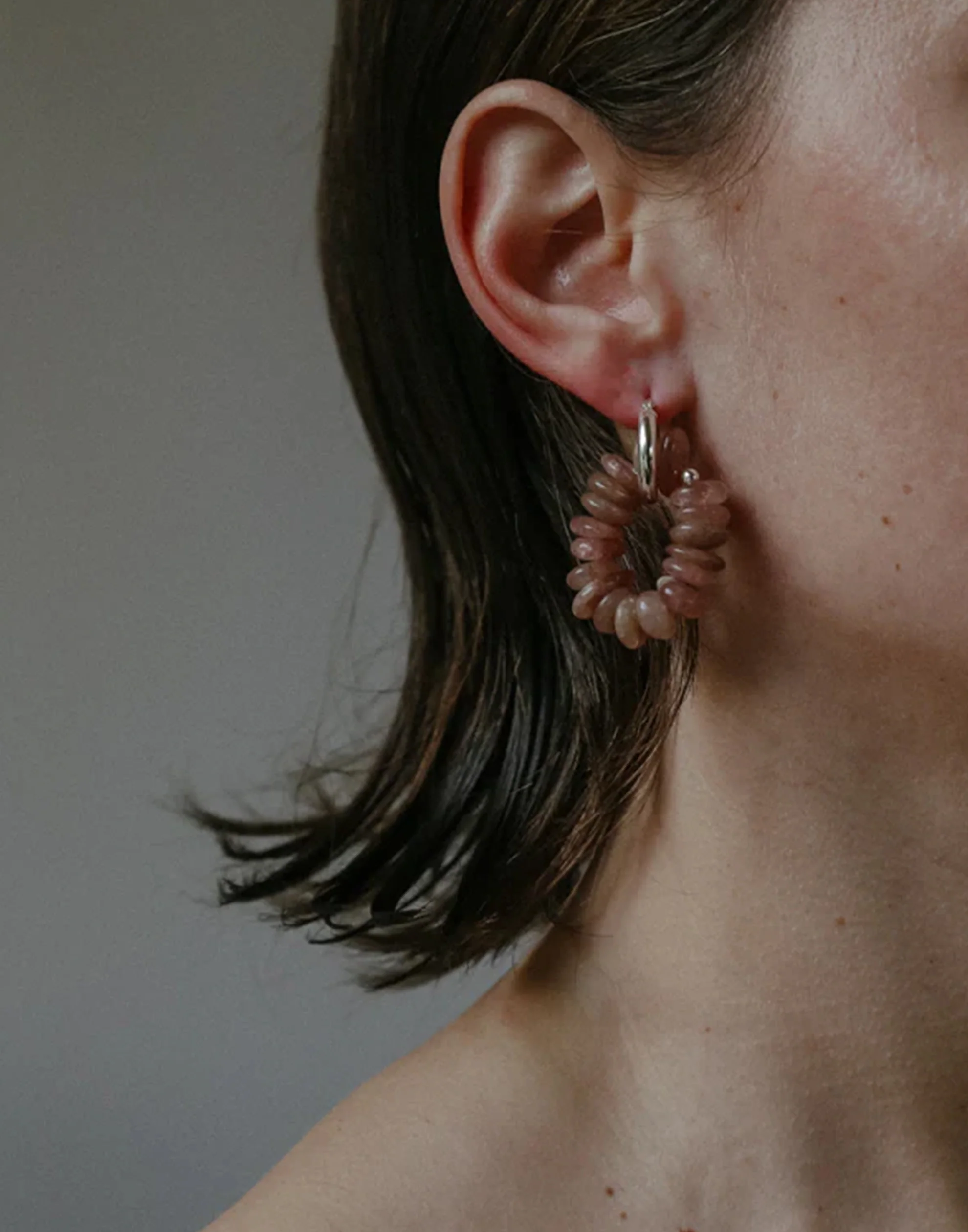 Cherry Quartz & Silver Delphine Earrings - Image 3