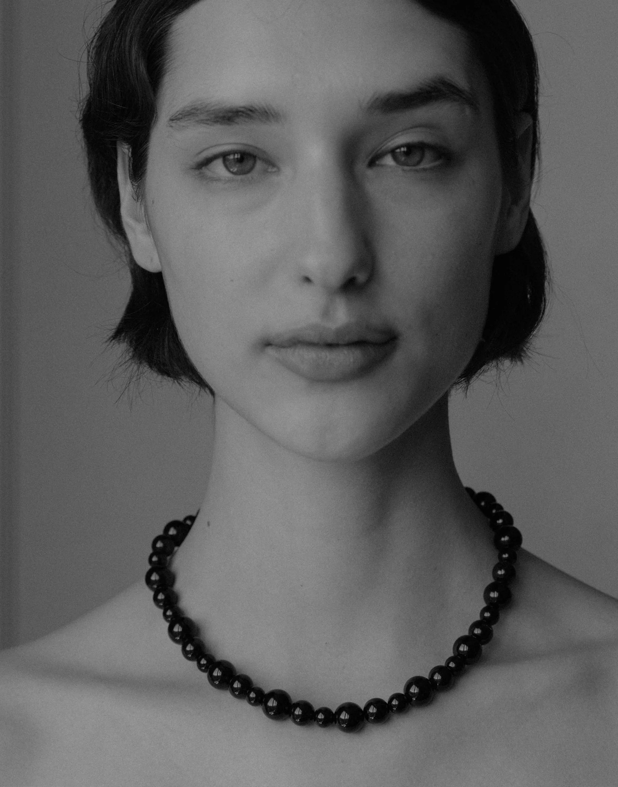 Onyx & Silver Louie Necklace - Image 4